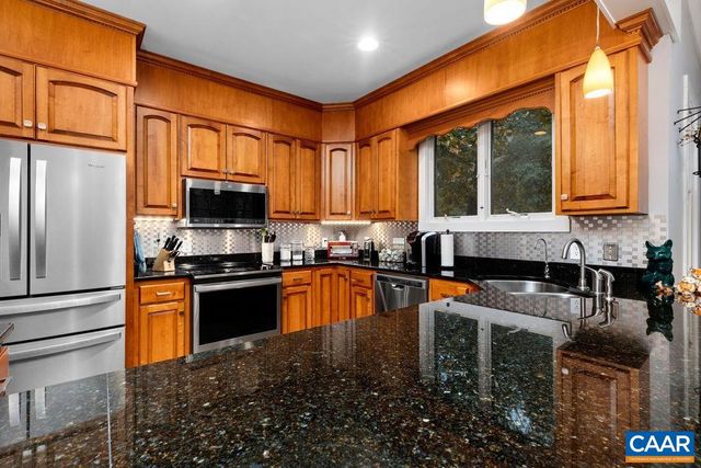 102 DEVILS KNOB LOOP, Wintergreen Resort, VA 22967
