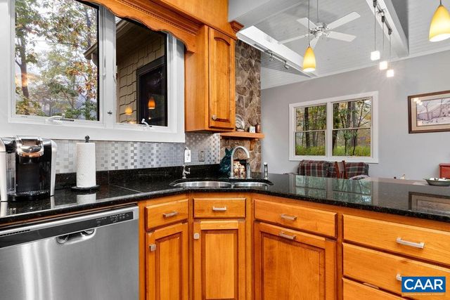 102 DEVILS KNOB LOOP, Wintergreen Resort, VA 22967