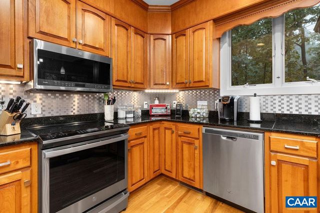 102 DEVILS KNOB LOOP, Wintergreen Resort, VA 22967
