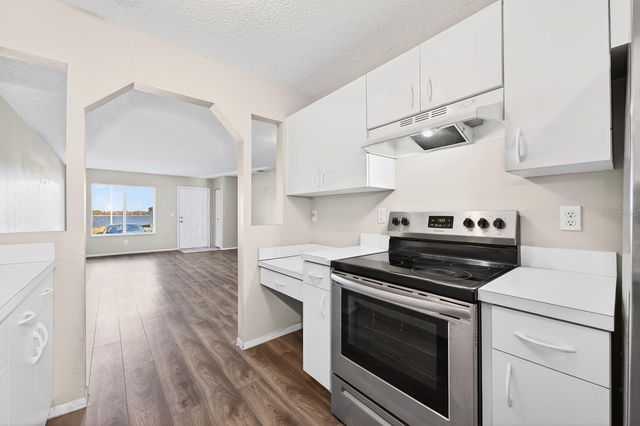 350 WINTER RIDGE BOULEVARD, Winter Haven, FL 33881