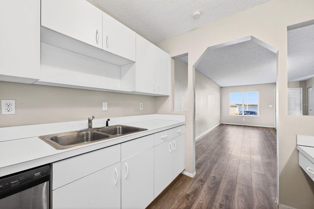 350 WINTER RIDGE BOULEVARD, Winter Haven, FL 33881