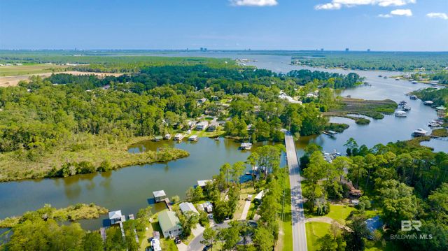 9660 Harbour Drive, Elberta, AL 36530