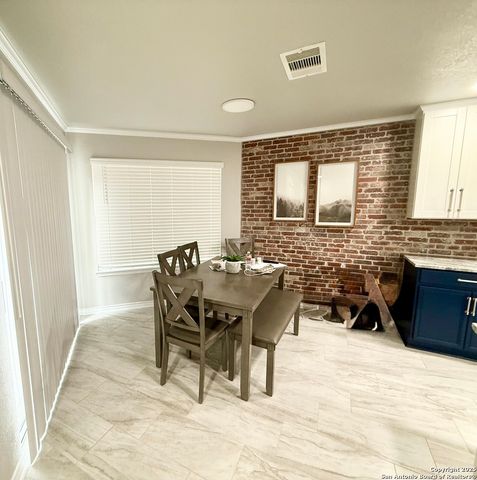 2071 Club, New Braunfels, TX 78130