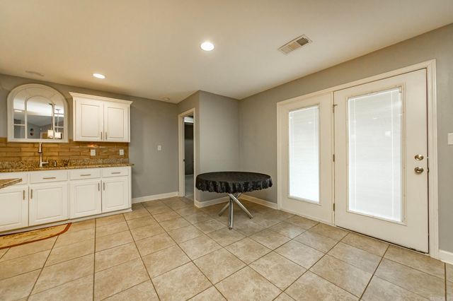 5501 Aviator Drive, Jacksonville, AR 72076