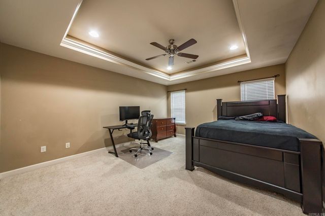 5501 Aviator Drive, Jacksonville, AR 72076