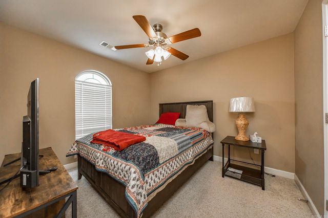 5501 Aviator Drive, Jacksonville, AR 72076