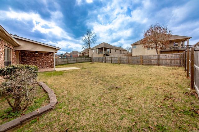 5501 Aviator Drive, Jacksonville, AR 72076