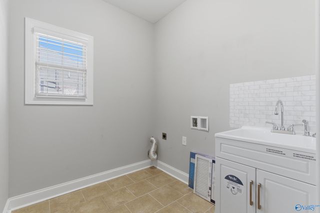 151 Castlewood Drive, Madison, AL 35756