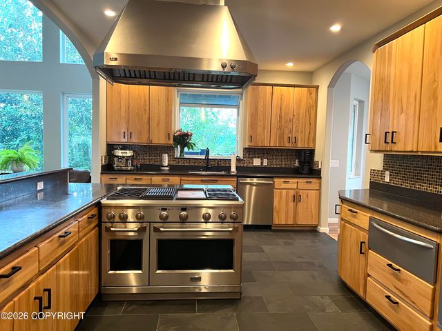 2701 E Beech Way, Wasilla, AK 99654