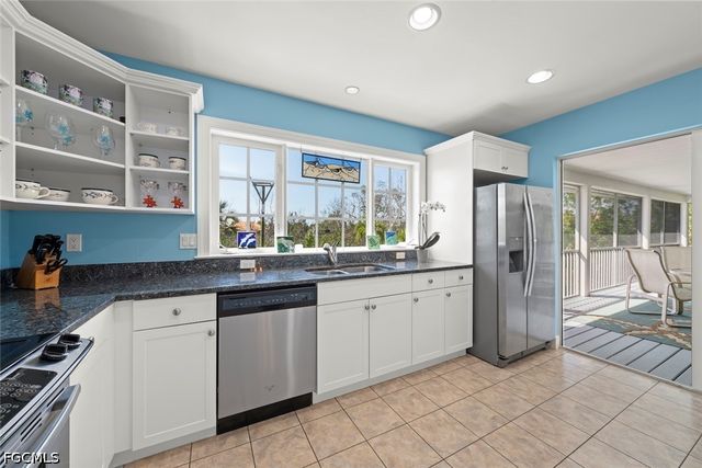 4534 Bowen Bayou RD, Sanibel, FL 33957