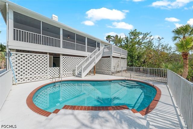 4534 Bowen Bayou RD, Sanibel, FL 33957
