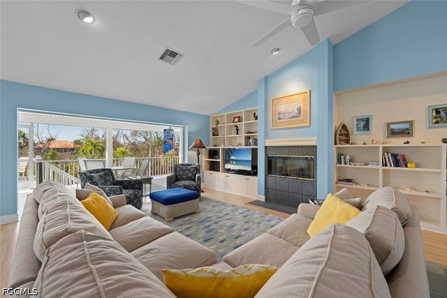 4534 Bowen Bayou RD, Sanibel, FL 33957