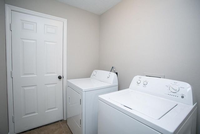 6 Tranquil Glade Place, Spring, TX 77381