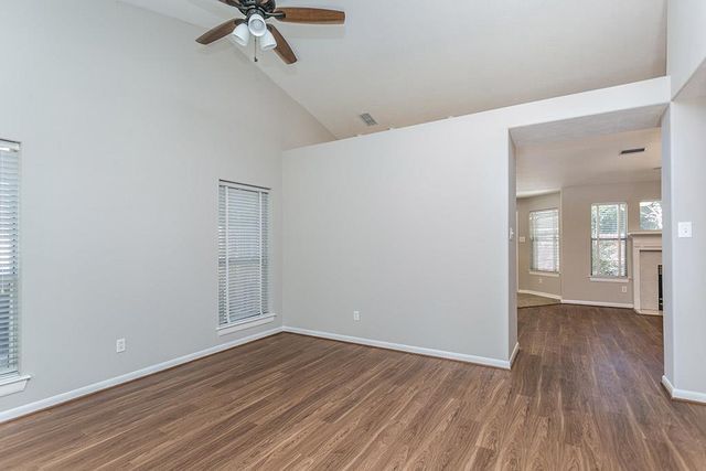 6 Tranquil Glade Place, Spring, TX 77381