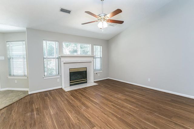 6 Tranquil Glade Place, Spring, TX 77381