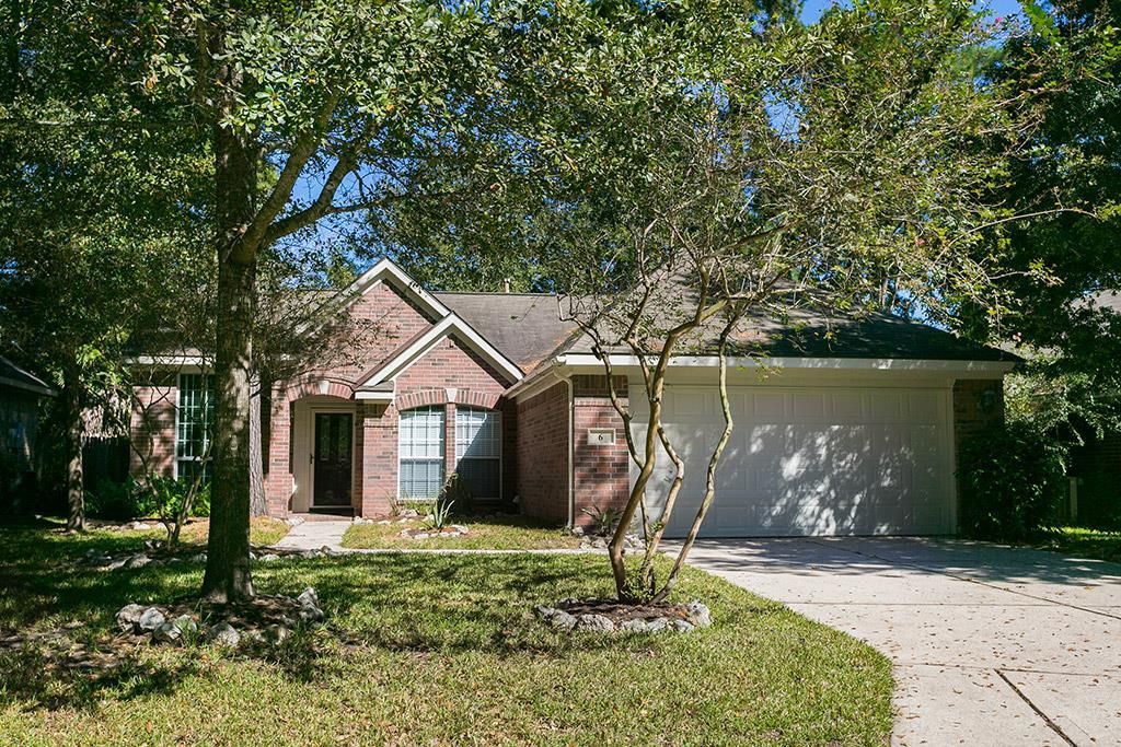 6 Tranquil Glade Place, Spring, TX 77381