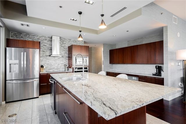 4471 Dean Martin Drive 810, Las Vegas, NV 89103