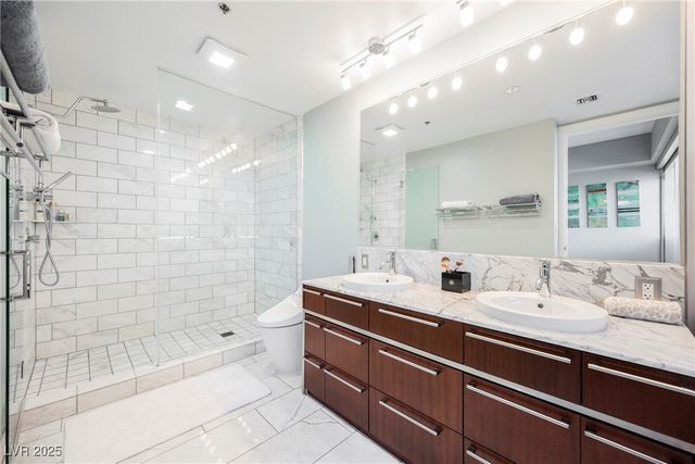 4471 Dean Martin Drive 810, Las Vegas, NV 89103