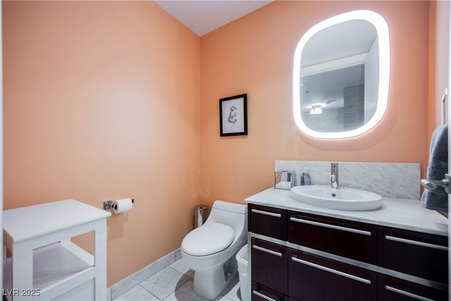 4471 Dean Martin Drive 810, Las Vegas, NV 89103