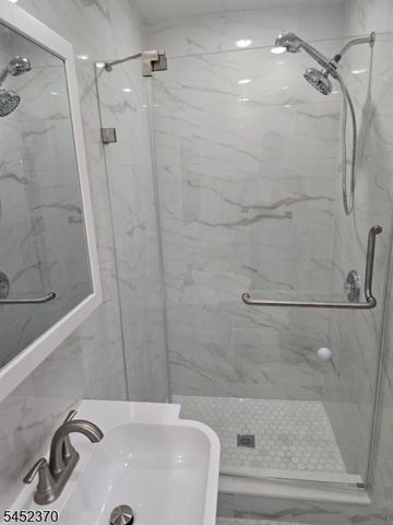 125 Dalton St, Roselle Park Boro, NJ 07204