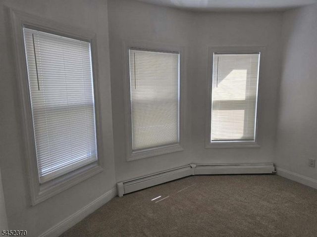 125 Dalton St, Roselle Park Boro, NJ 07204
