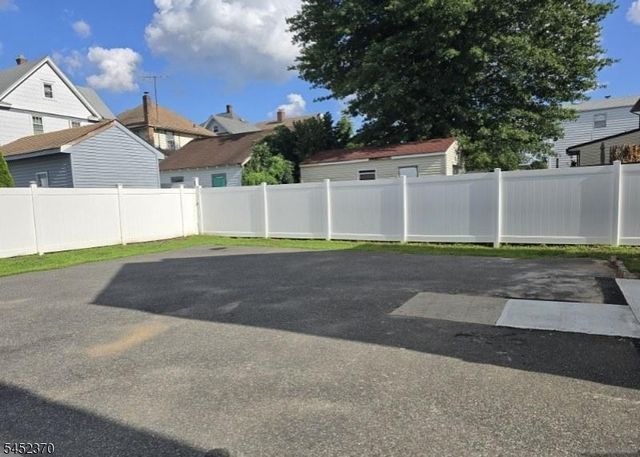 125 Dalton St, Roselle Park Boro, NJ 07204