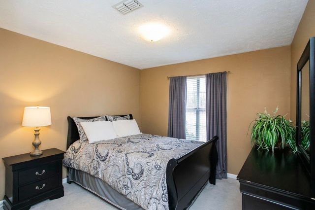 1508 Clover Ct, Hermitage, TN 37076