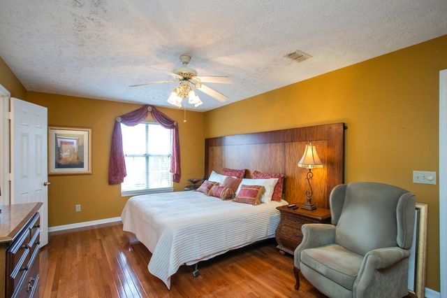 1508 Clover Ct, Hermitage, TN 37076