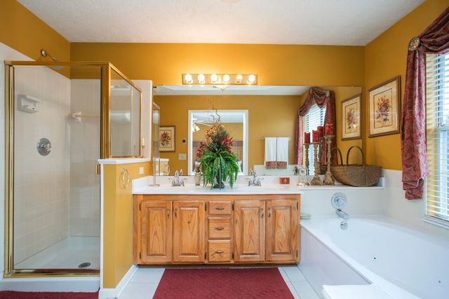 1508 Clover Ct, Hermitage, TN 37076
