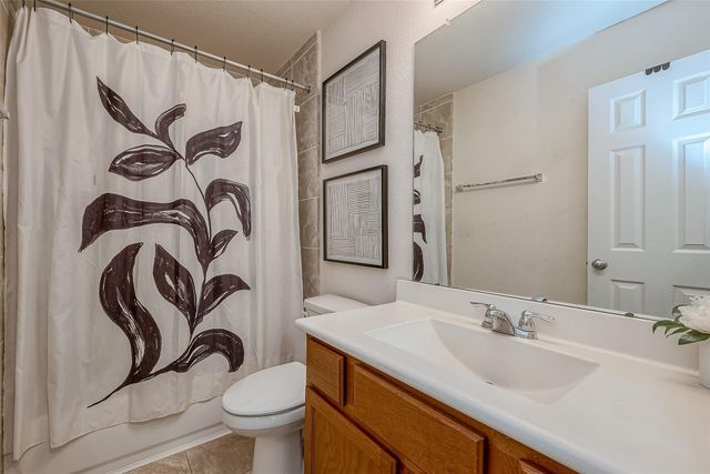 20127 Graphite Canyon Court, Richmond, TX 77407