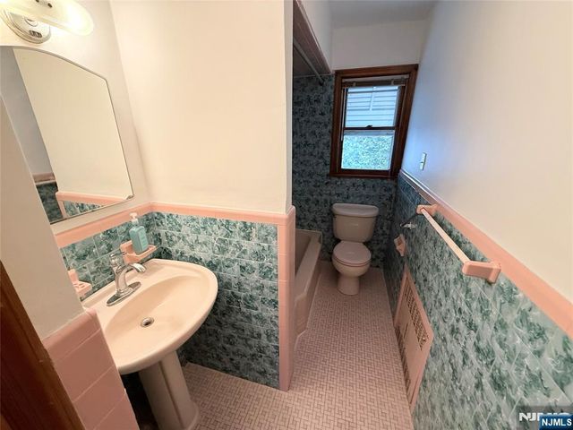 105 Bergen Street, Garfield, NJ 07026