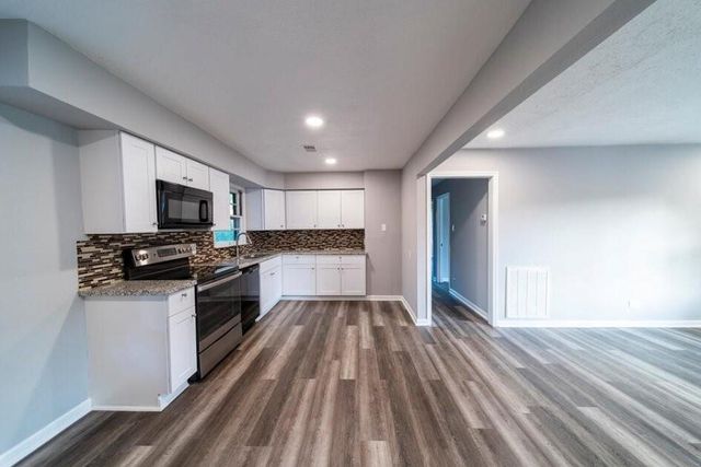 4611 Nevada, Dickinson, TX 77539