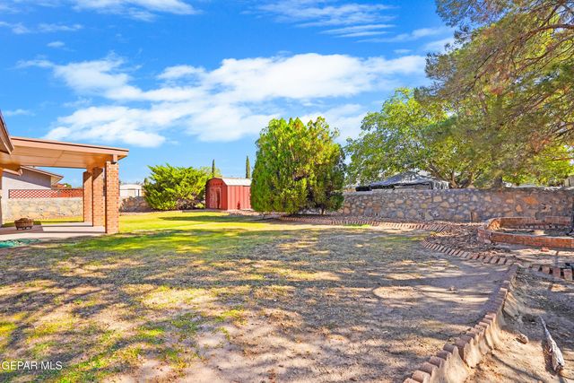 1628 GENE TORRES Drive, El Paso, TX 79936