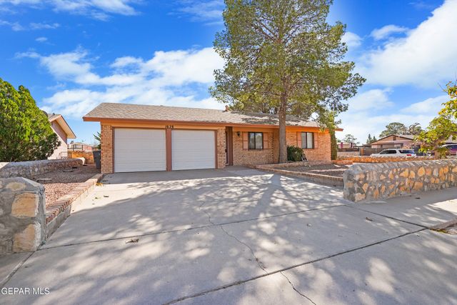 1628 GENE TORRES Drive, El Paso, TX 79936