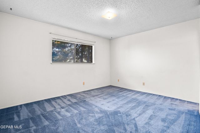 1628 GENE TORRES Drive, El Paso, TX 79936