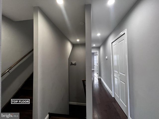 1606 POINT BREEZE AVE, Philadelphia, PA 19145
