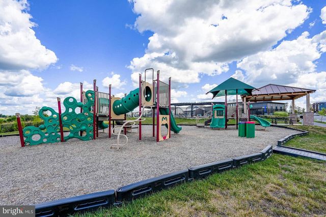 869 AMITY ST, Frederick, MD 21701