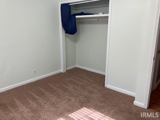 393 N Curtis Drive, Vincennes, IN 47591