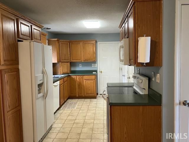 393 N Curtis Drive, Vincennes, IN 47591