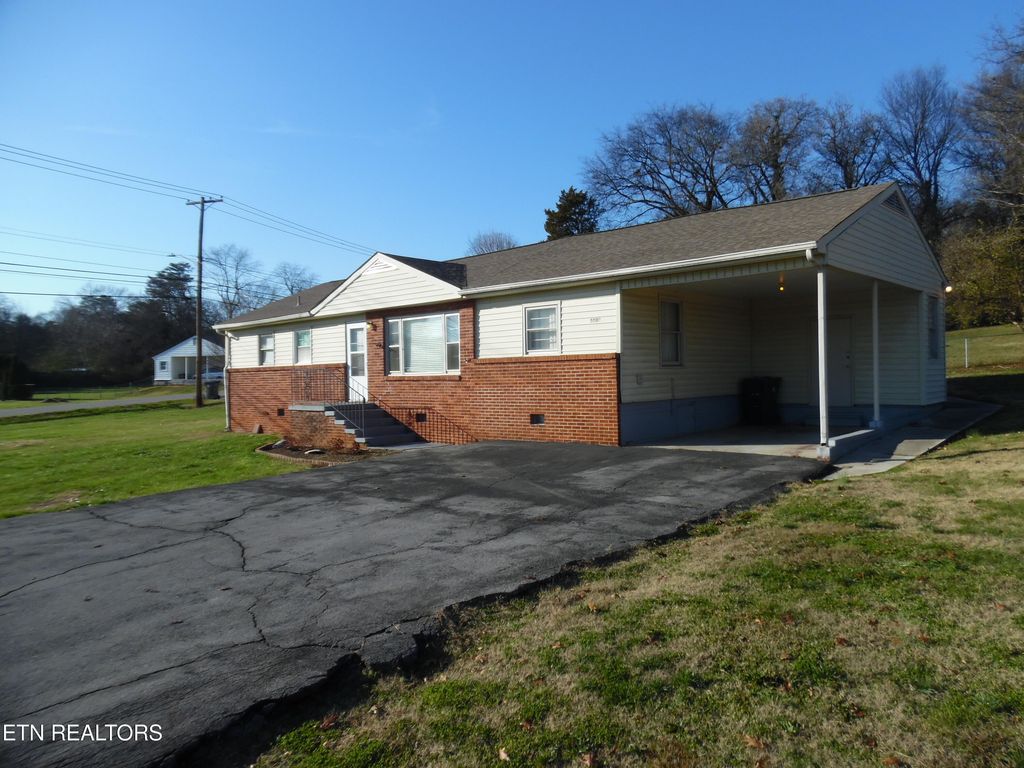 5503 kentwood Rd, Knoxville, TN 37912