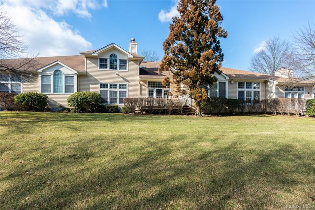 163 Doral Court, Roslyn, NY 11576