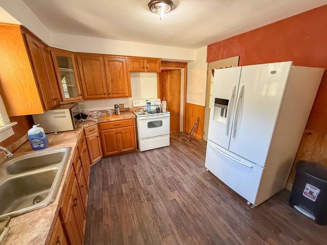 207 W Washington Street, Coleman, MI 48618