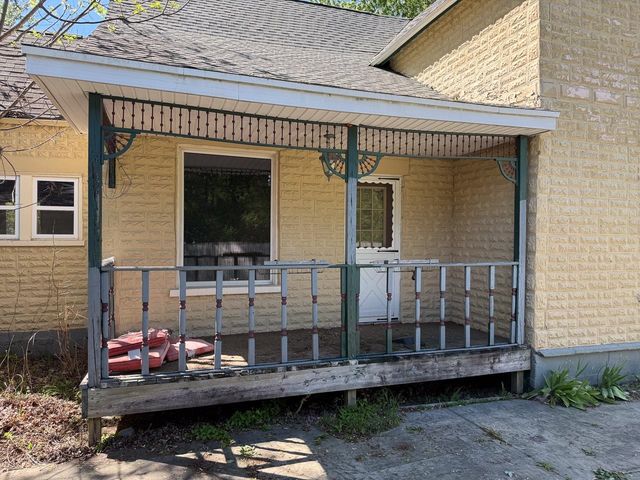 207 W Washington Street, Coleman, MI 48618