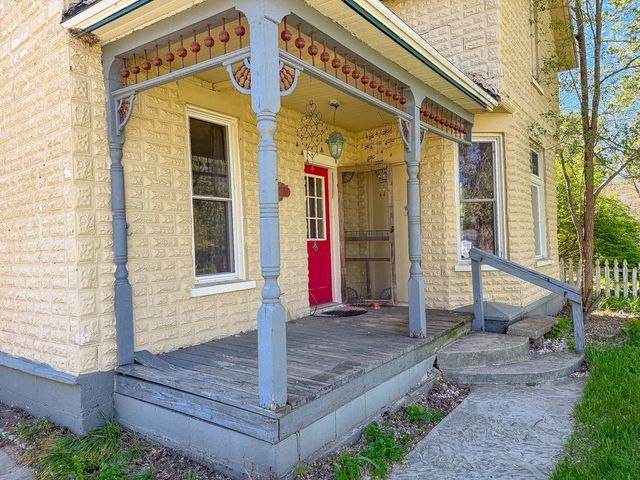 207 W Washington Street, Coleman, MI 48618
