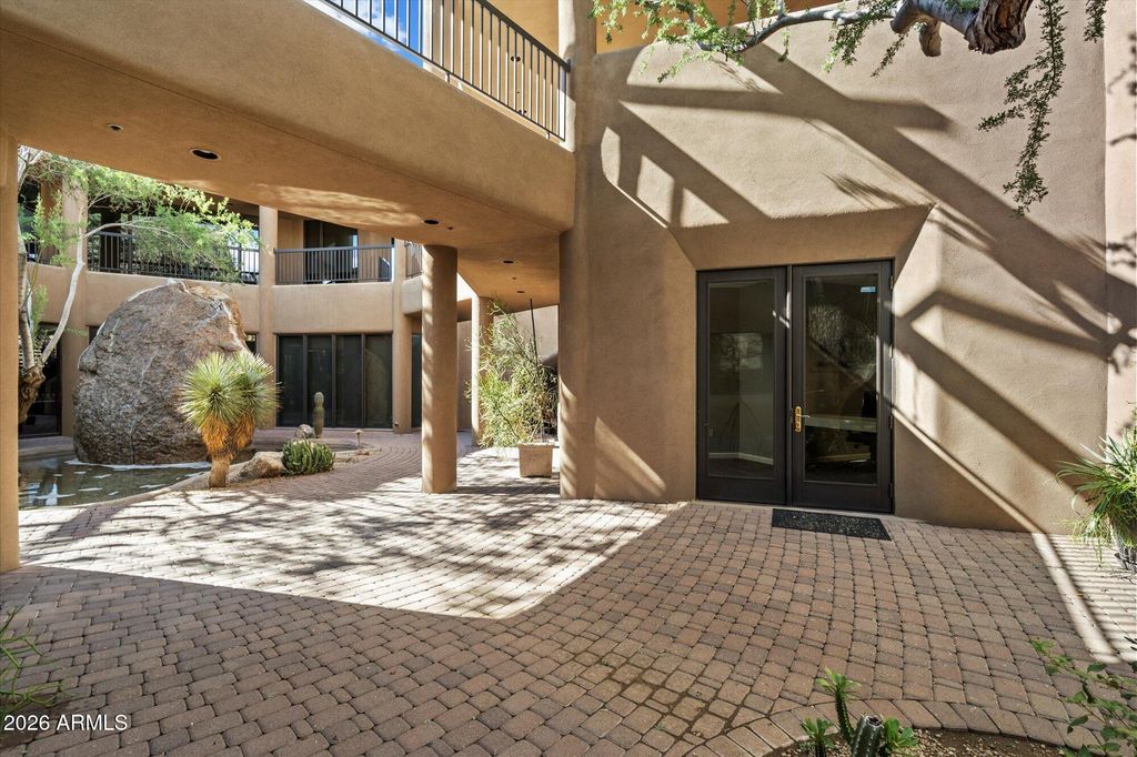 8712 E VISTA BONITA Drive, Scottsdale, AZ 85255 — photo 4