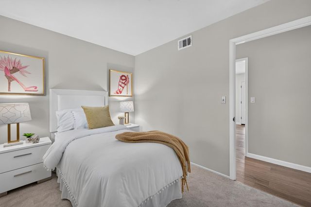 210 Rodonovan Drive, Santa Clara, CA 95051