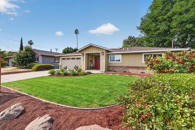 210 Rodonovan Drive, Santa Clara, CA 95051