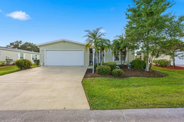 8121 9th Hole Drive, Port St. Lucie, Port St Lucie, FL 34952