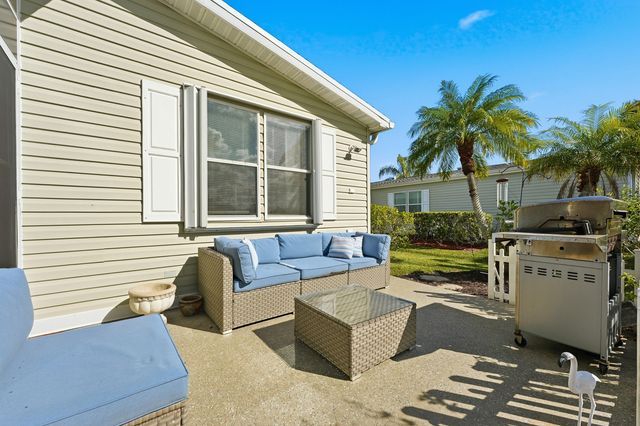 8121 9th Hole Drive, Port St. Lucie, Port St Lucie, FL 34952