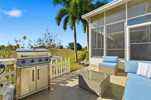 8121 9th Hole Drive, Port St. Lucie, Port St Lucie, FL 34952